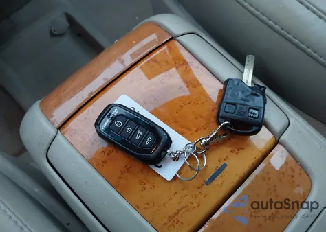 2005 Lexus Rx 330 z USA, uszkodzony, nr VIN 2T2HA31U25C055190